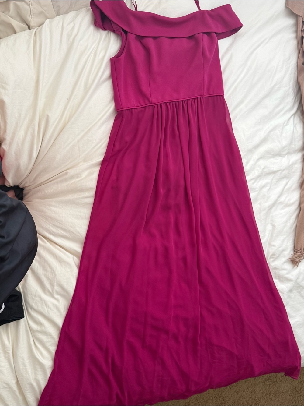 Adrianna Papell Pink Chiffon off The Shoulder Gown - Picture 8 of 10